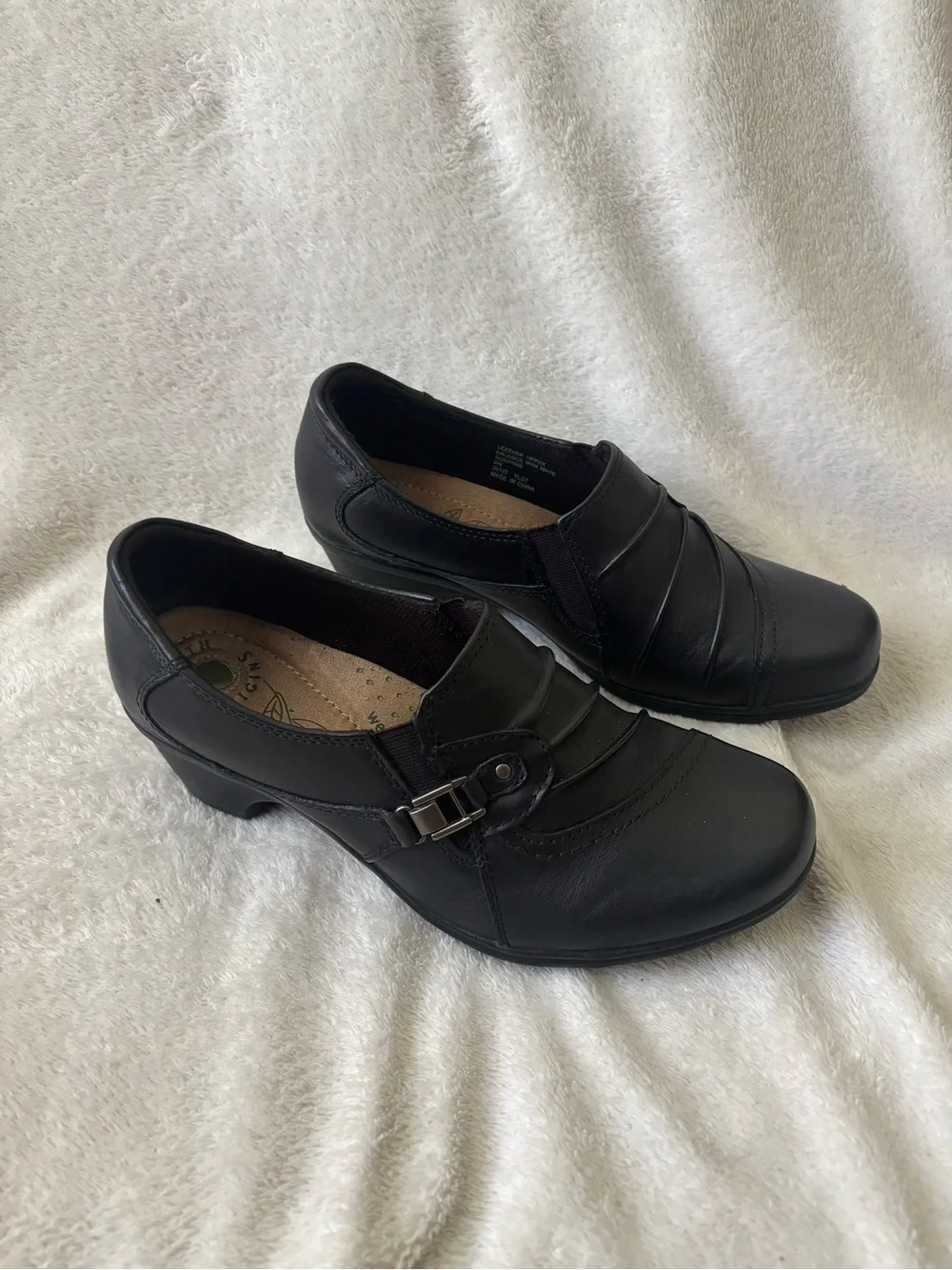 Earth Origins stylish black
